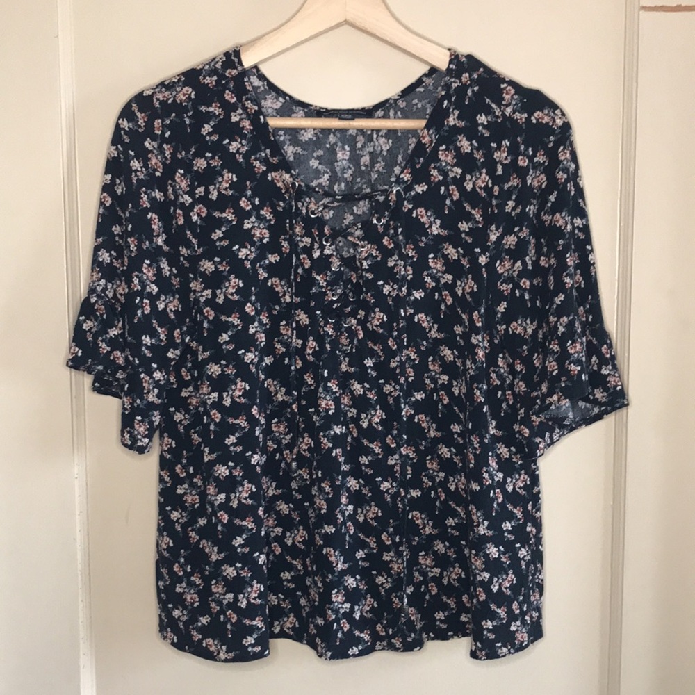 AEO bell sleeve corset-lace neckline floral top